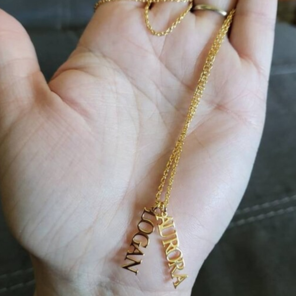Birth Flower Necklace - Naszyjnik z wieloma imionami na zamówienie,